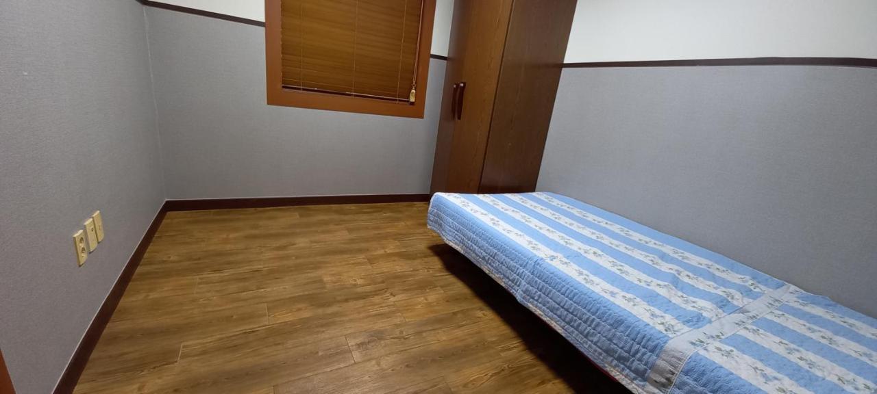 Daecheon Ocean Hill Pension Boryeong Exterior foto